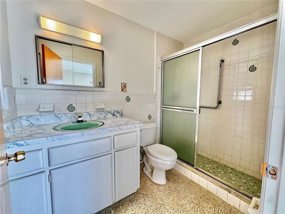 For Sale: $369,000 (3 beds, 2 baths, 1776 Square Feet)