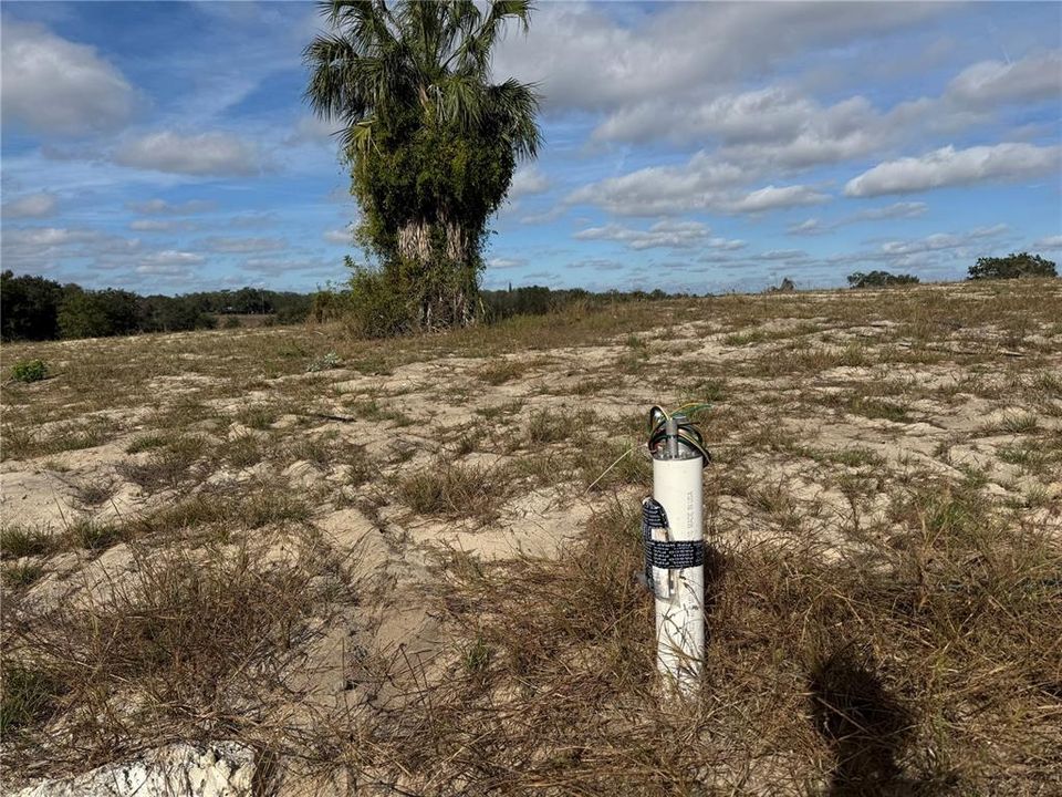 待售: $855,000 (24.92 acres)