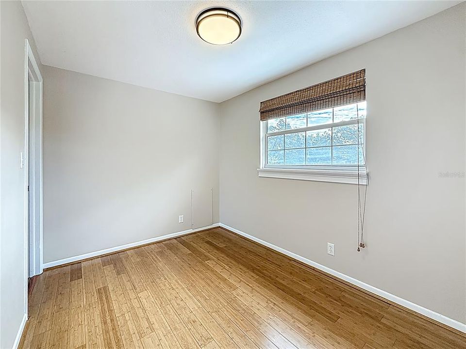 For Sale: $600,000 (6 beds, 3 baths, 2722 Square Feet)