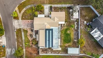 For Sale: $600,000 (6 beds, 3 baths, 2722 Square Feet)