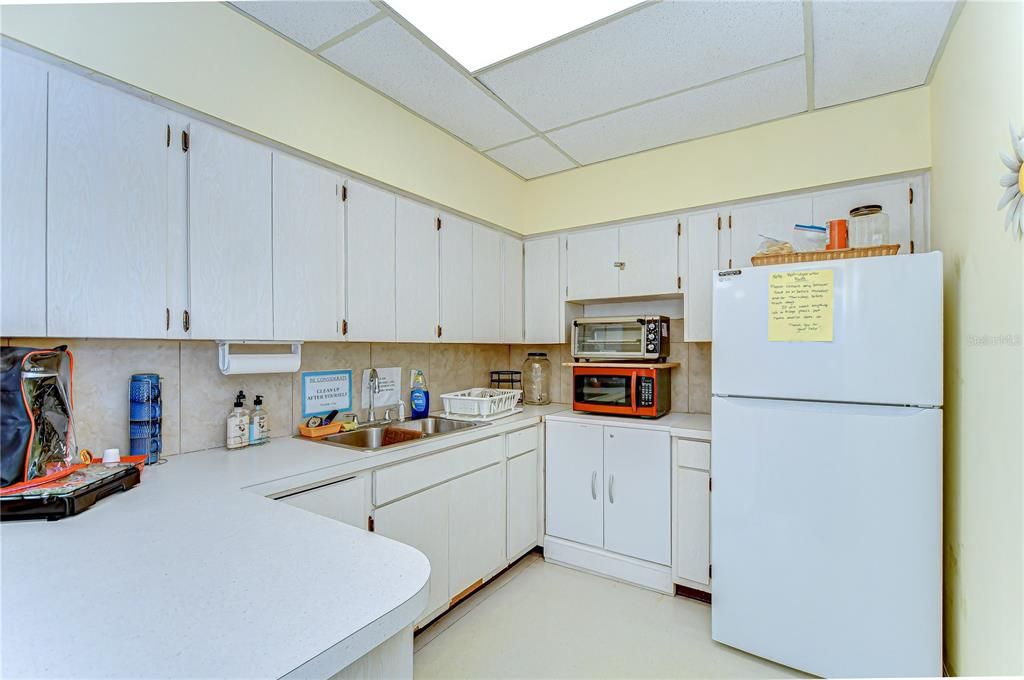 В аренду: $2,600 (2 спален, 2 ванн, 865 Квадратных фут)