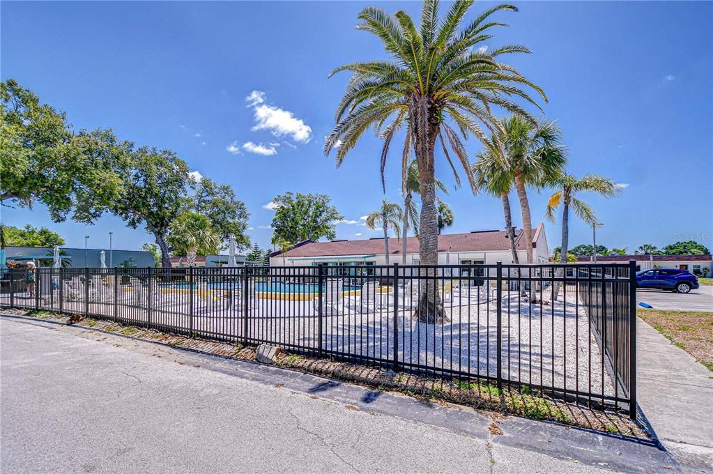 В аренду: $2,600 (2 спален, 2 ванн, 865 Квадратных фут)