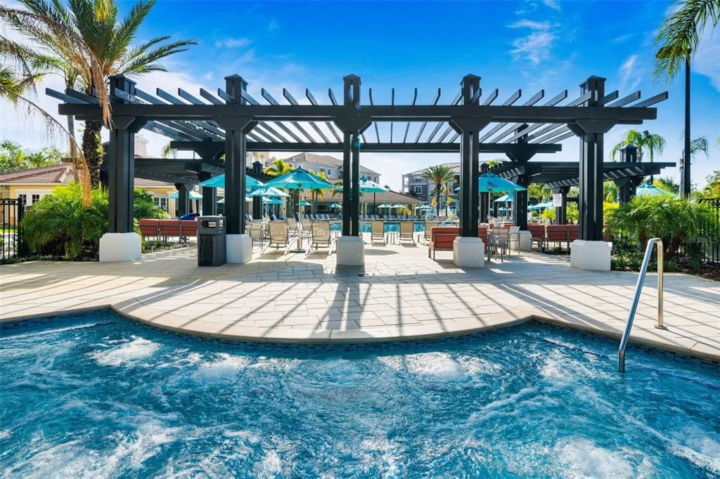 En Venta: $625,000 (3 camas, 2 baños, 2001 Pies cuadrados)