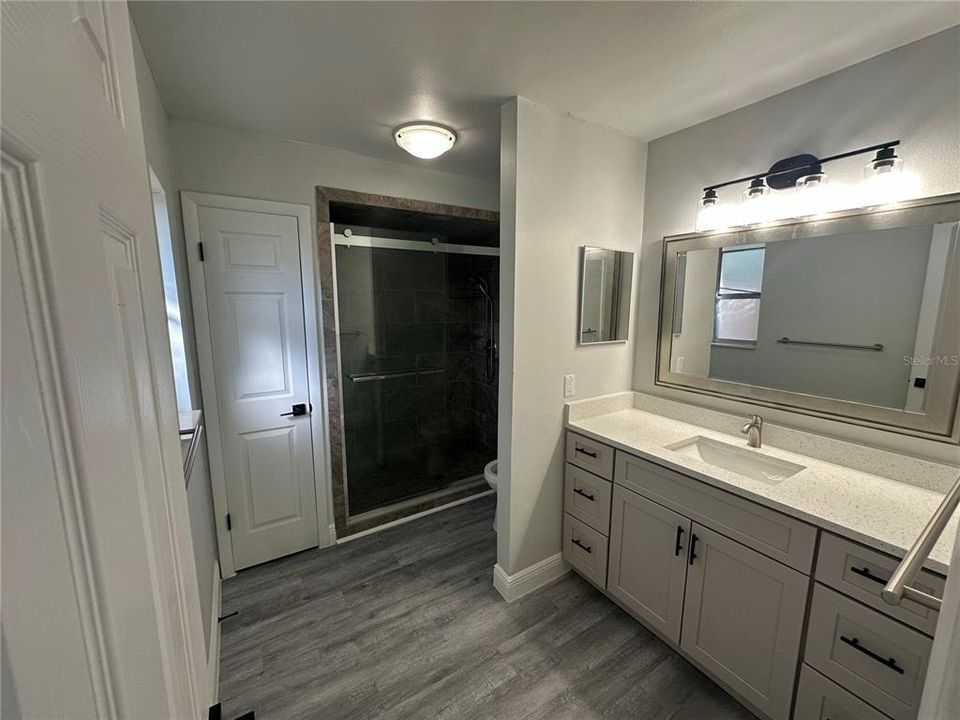 На продажу: $349,900 (3 спален, 2 ванн, 1548 Квадратных фут)