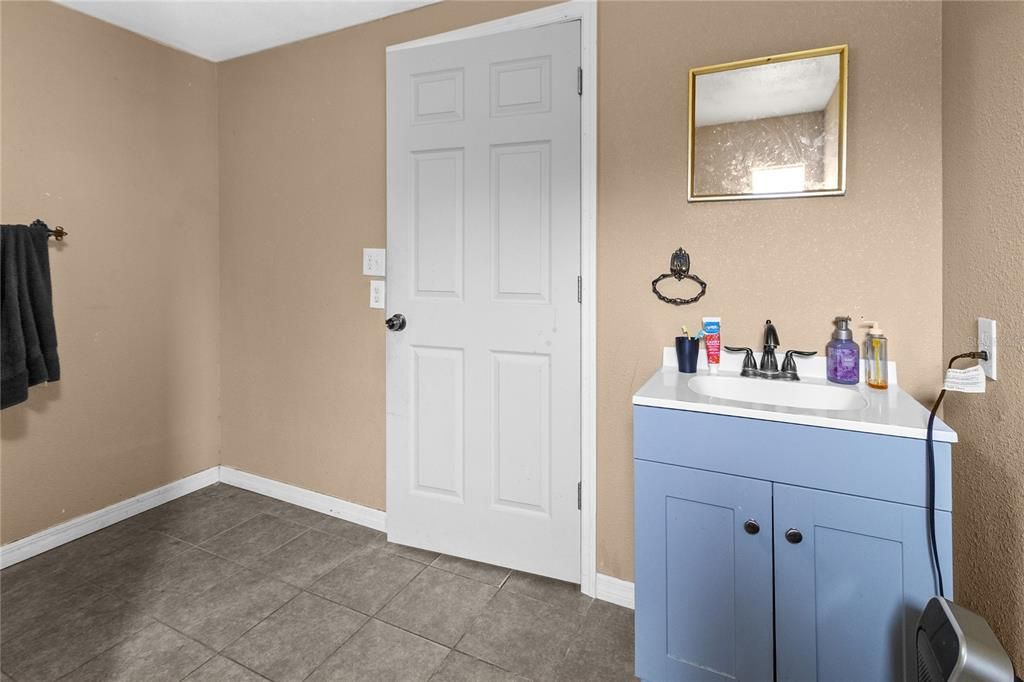 For Sale: $260,000 (4 beds, 2 baths, 1680 Square Feet)