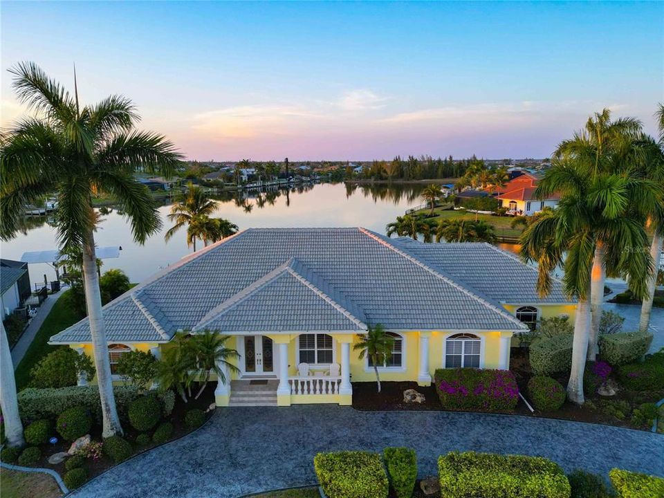 待售: $985,000 (3 贝兹, 3 浴室, 2920 平方英尺)