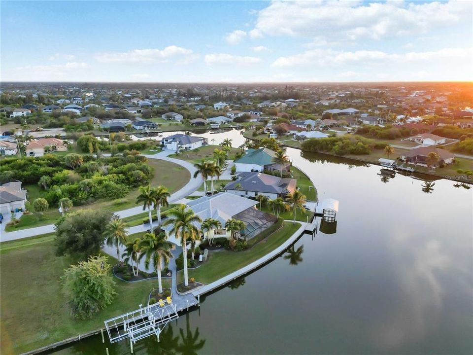 待售: $985,000 (3 贝兹, 3 浴室, 2920 平方英尺)