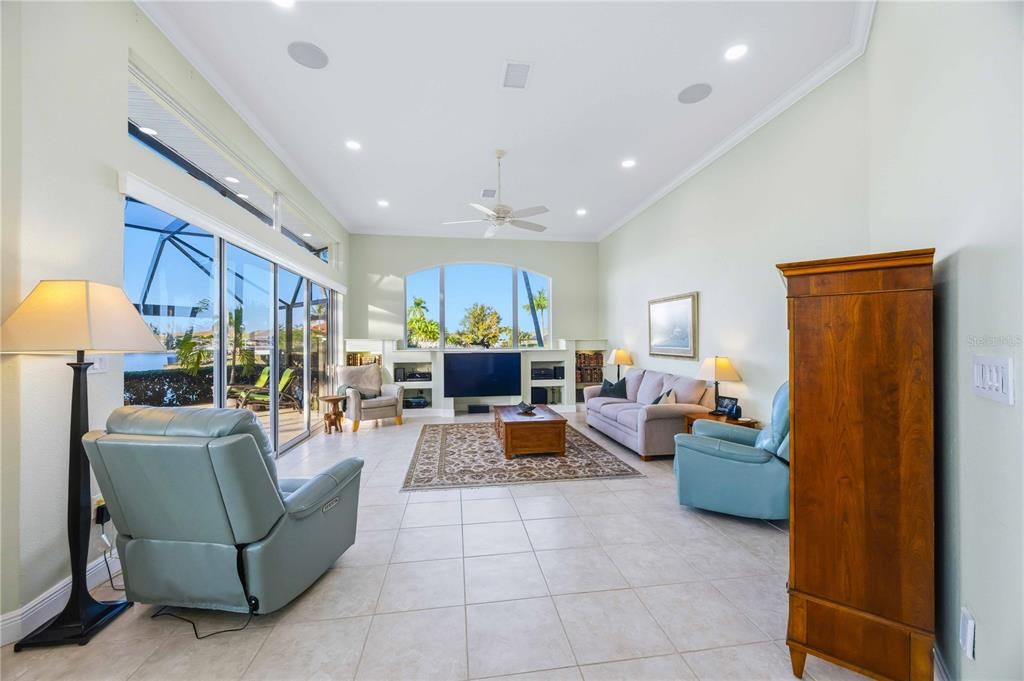 待售: $985,000 (3 贝兹, 3 浴室, 2920 平方英尺)