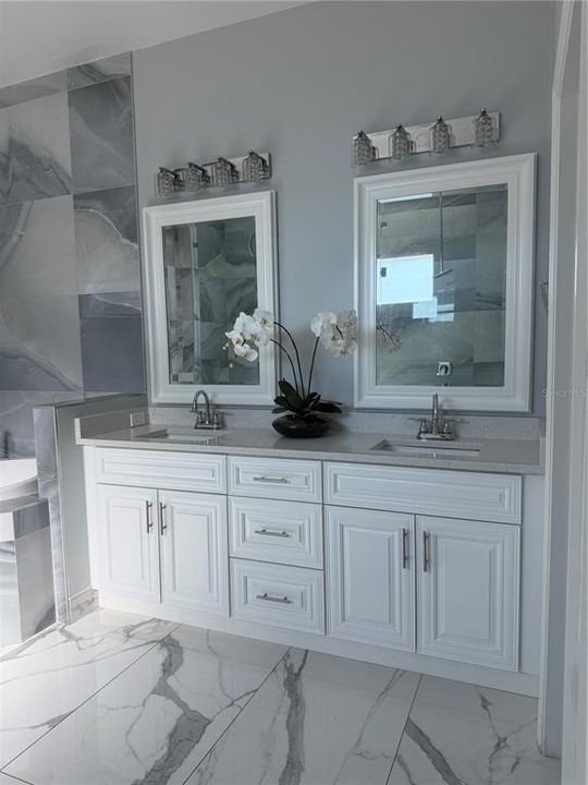 На продажу: $825,000 (5 спален, 3 ванн, 3492 Квадратных фут)