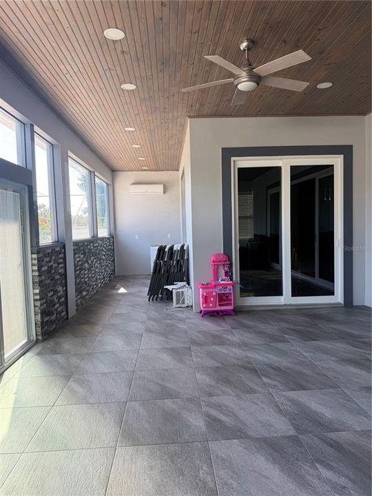 На продажу: $825,000 (5 спален, 3 ванн, 3492 Квадратных фут)