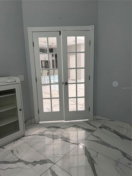 На продажу: $825,000 (5 спален, 3 ванн, 3492 Квадратных фут)