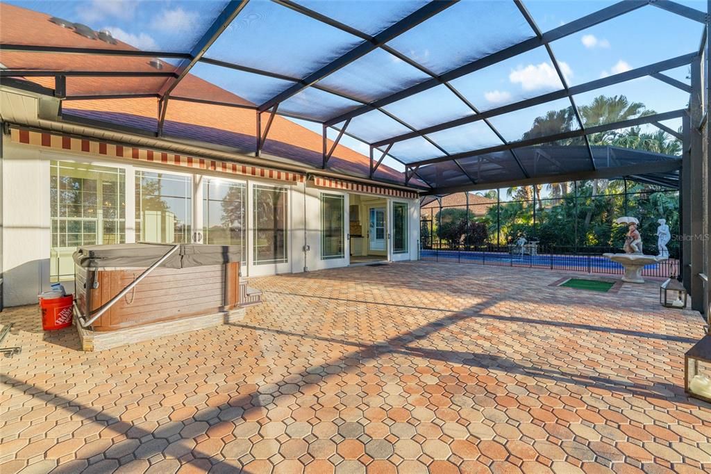 На продажу: $1,899,000 (4 спален, 2 ванн, 3865 Квадратных фут)