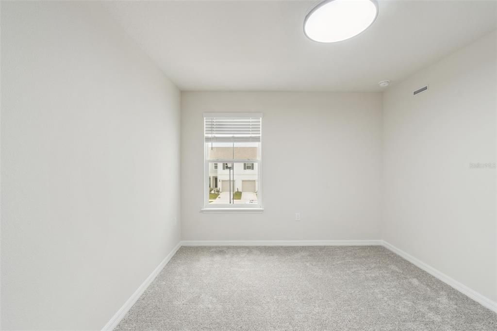 For Rent: $2,300 (3 beds, 2 baths, 1682 Square Feet)