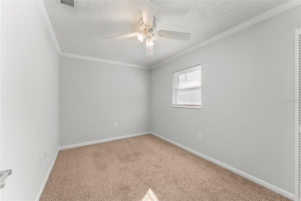 待售: $285,000 (3 贝兹, 1 浴室, 1200 平方英尺)