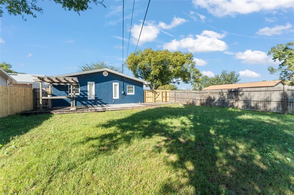 待售: $285,000 (3 贝兹, 1 浴室, 1200 平方英尺)