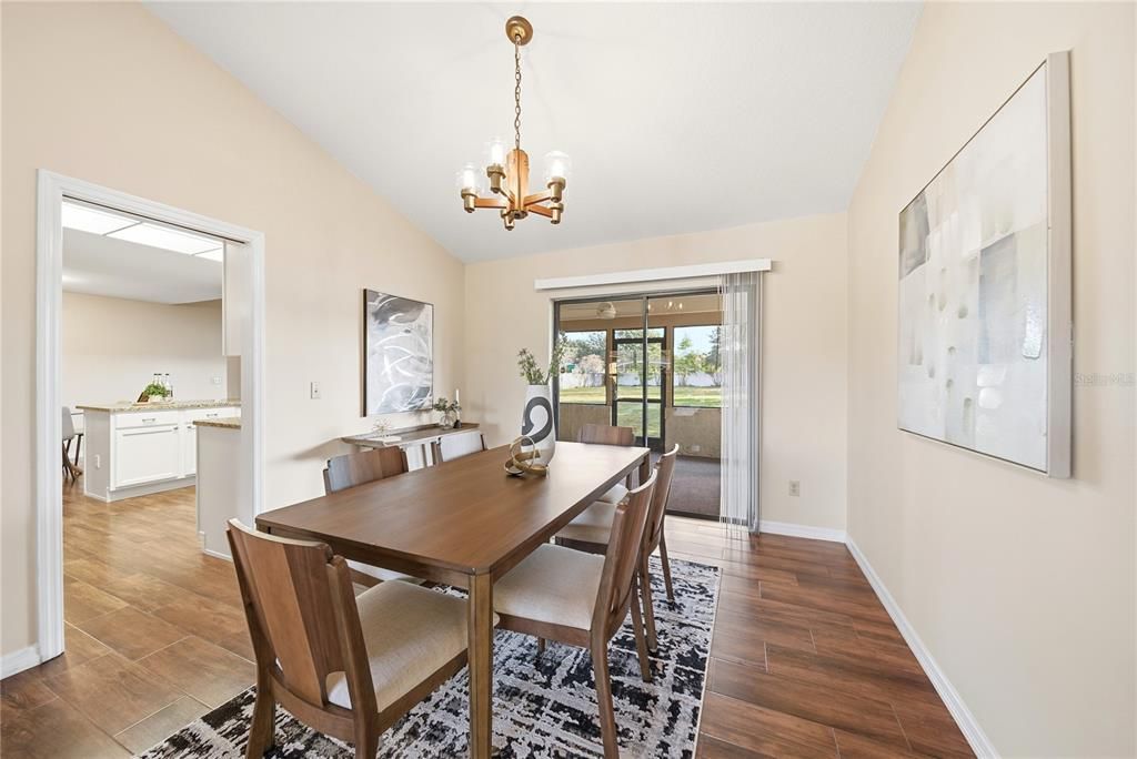 For Sale: $470,000 (3 beds, 2 baths, 1918 Square Feet)