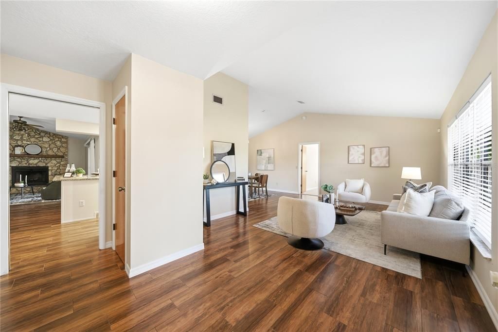 For Sale: $470,000 (3 beds, 2 baths, 1918 Square Feet)