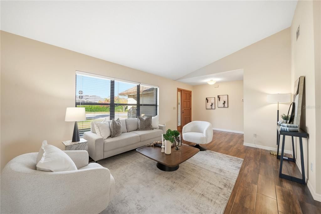 For Sale: $470,000 (3 beds, 2 baths, 1918 Square Feet)