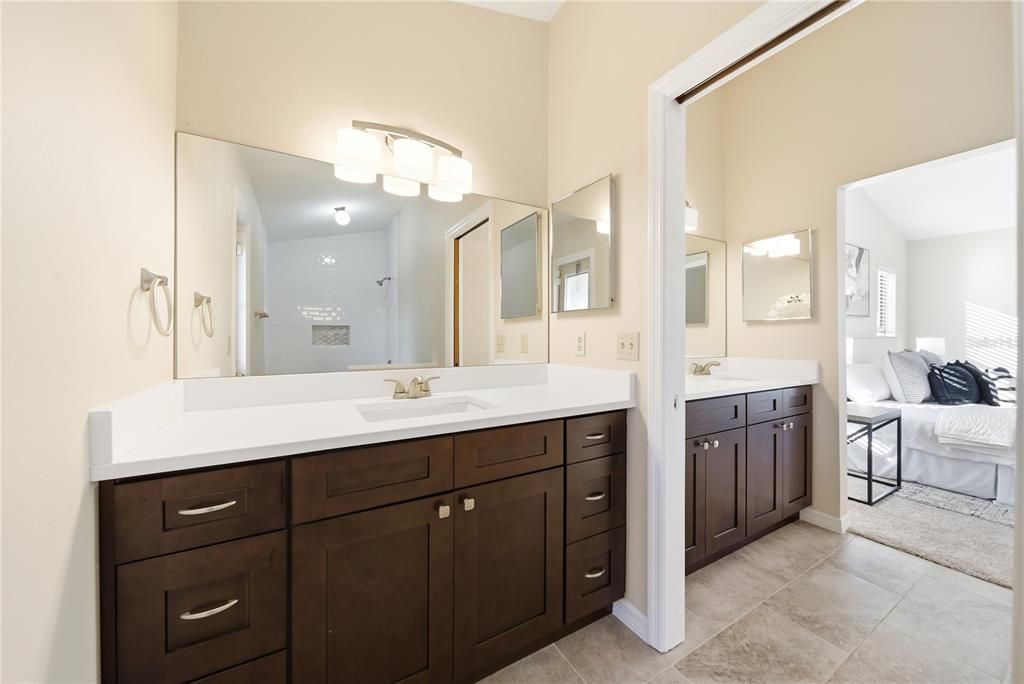 For Sale: $470,000 (3 beds, 2 baths, 1918 Square Feet)