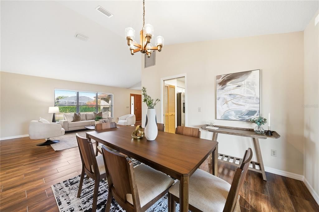 For Sale: $470,000 (3 beds, 2 baths, 1918 Square Feet)