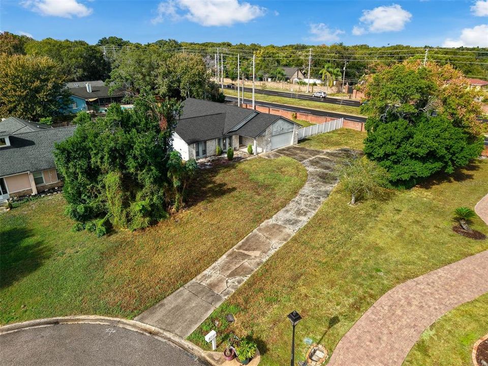 For Sale: $359,900 (4 beds, 2 baths, 2076 Square Feet)