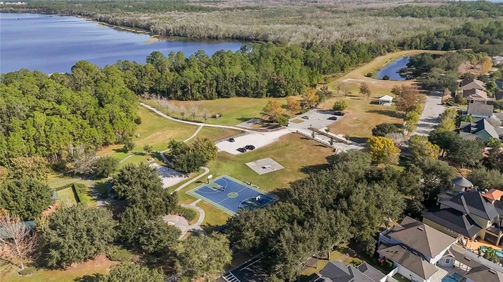 待售: $425,000 (4 贝兹, 2 浴室, 2552 平方英尺)