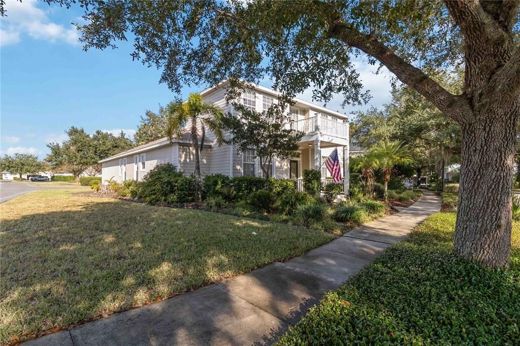 待售: $425,000 (4 贝兹, 2 浴室, 2552 平方英尺)