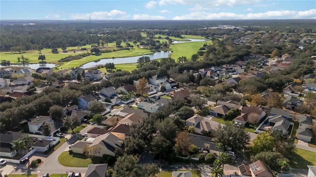 待售: $425,000 (4 贝兹, 2 浴室, 2552 平方英尺)