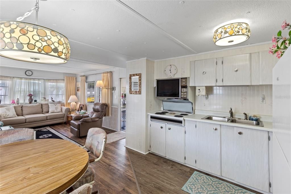 En Venta: $69,500 (2 camas, 1 baños, 937 Pies cuadrados)