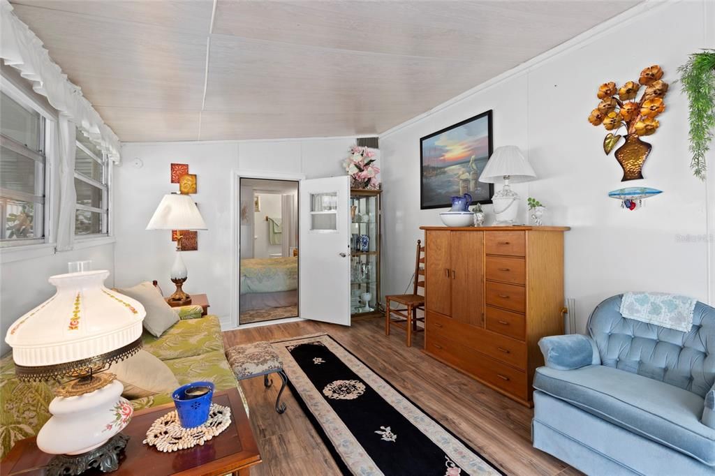 En Venta: $69,500 (2 camas, 1 baños, 937 Pies cuadrados)