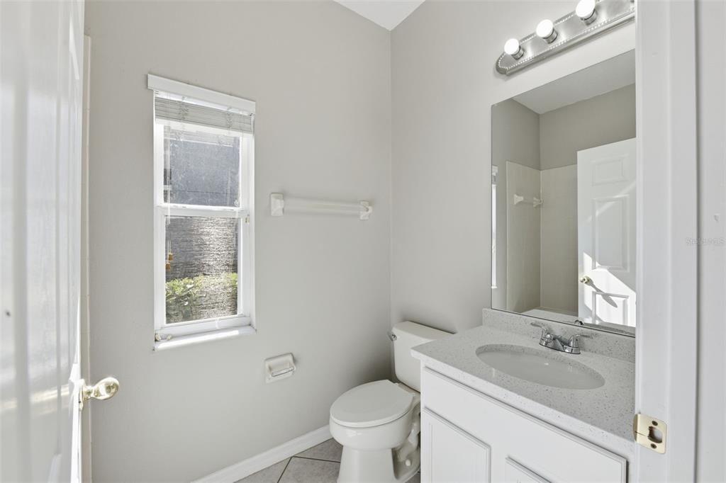 待售: $319,900 (3 贝兹, 2 浴室, 1386 平方英尺)