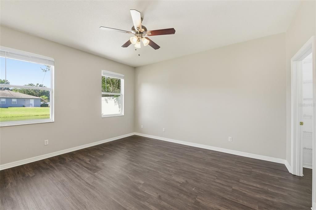 待售: $319,900 (3 贝兹, 2 浴室, 1386 平方英尺)