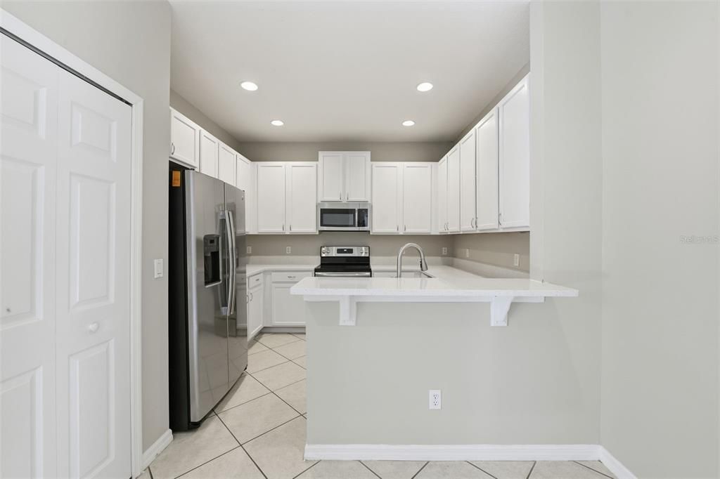 待售: $319,900 (3 贝兹, 2 浴室, 1386 平方英尺)