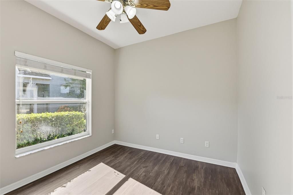 待售: $319,900 (3 贝兹, 2 浴室, 1386 平方英尺)