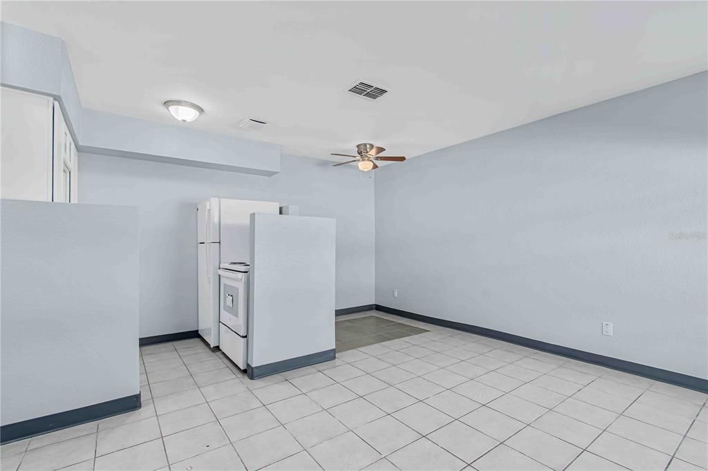 В аренду: $1,500 (1 спален, 1 ванн, 500 Квадратных фут)