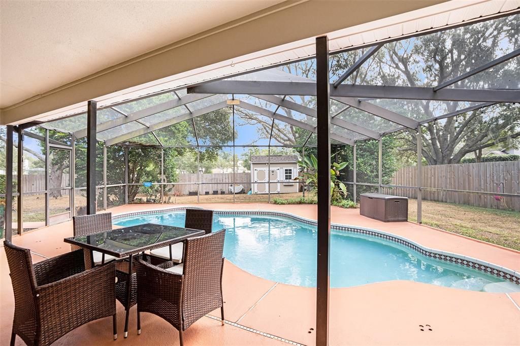 待售: $600,000 (4 贝兹, 2 浴室, 2765 平方英尺)