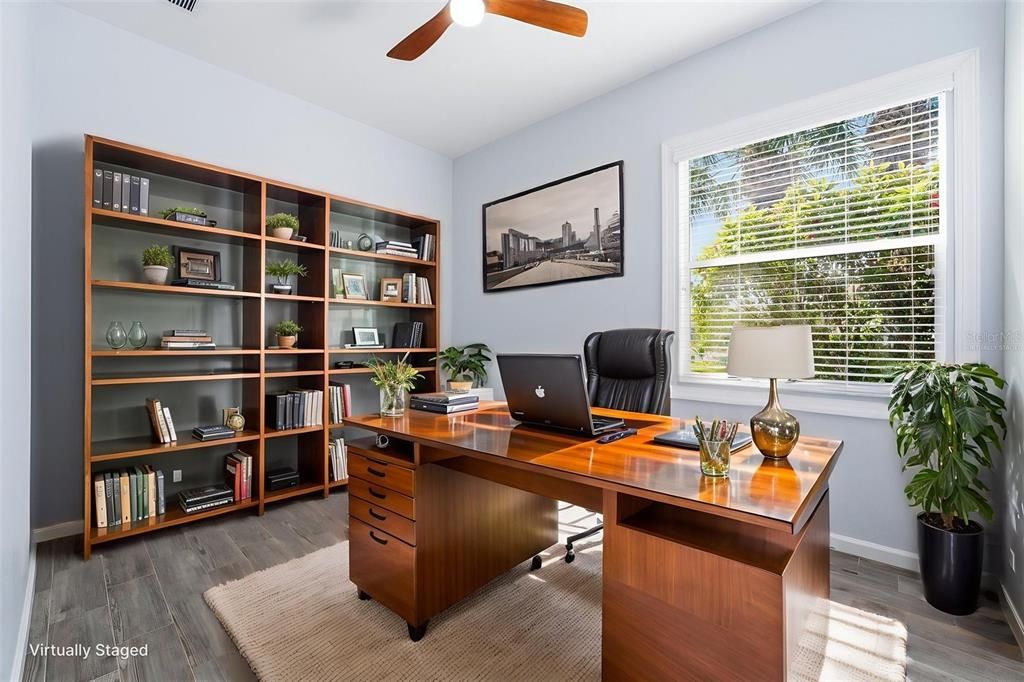 На продажу: $449,000 (3 спален, 2 ванн, 1823 Квадратных фут)