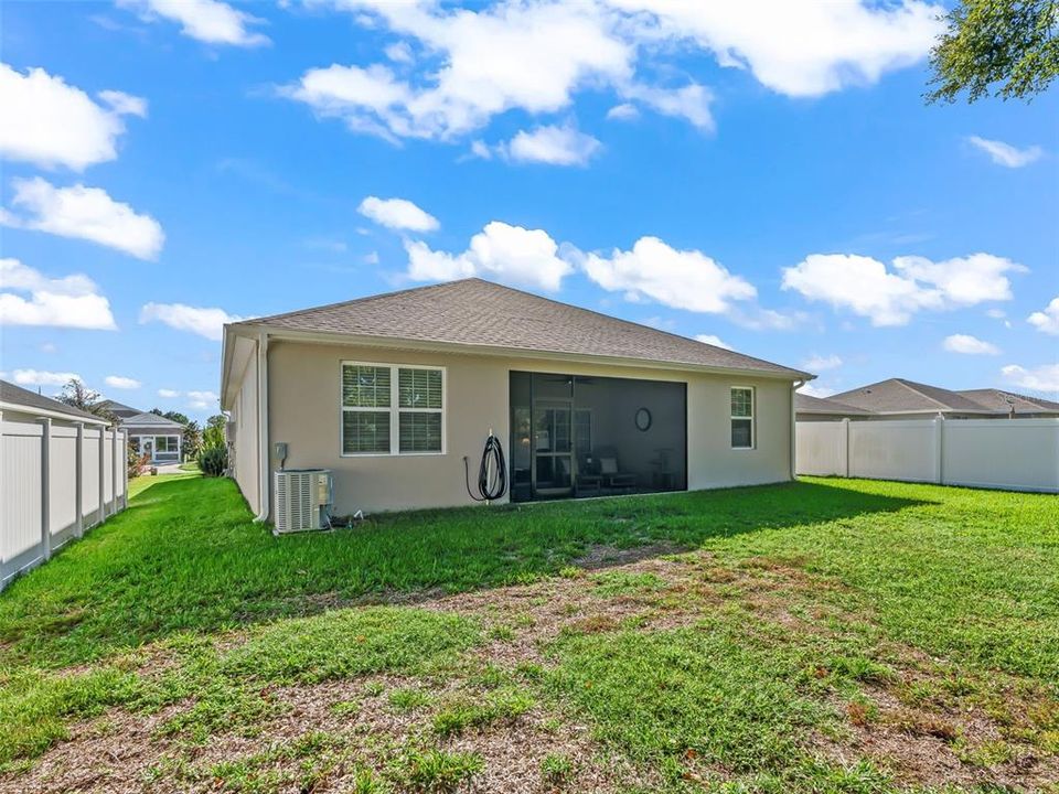 待售: $438,672 (4 贝兹, 2 浴室, 1796 平方英尺)