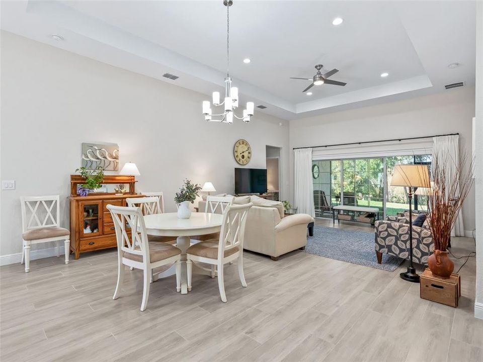 待售: $438,672 (4 贝兹, 2 浴室, 1796 平方英尺)