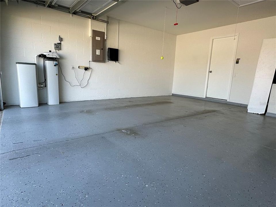 待售: $390,000 (4 贝兹, 2 浴室, 1675 平方英尺)