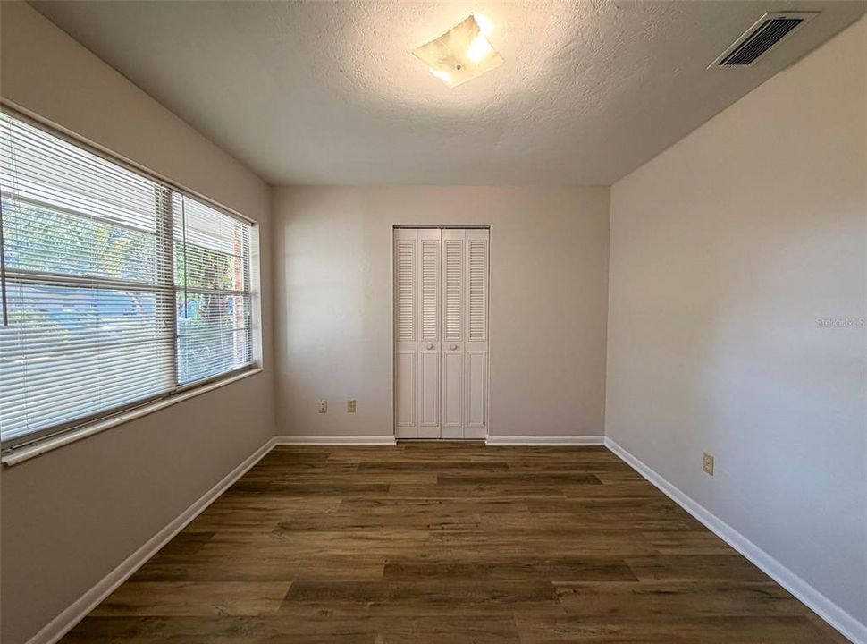 For Rent: $1,850 (3 beds, 2 baths, 1170 Square Feet)