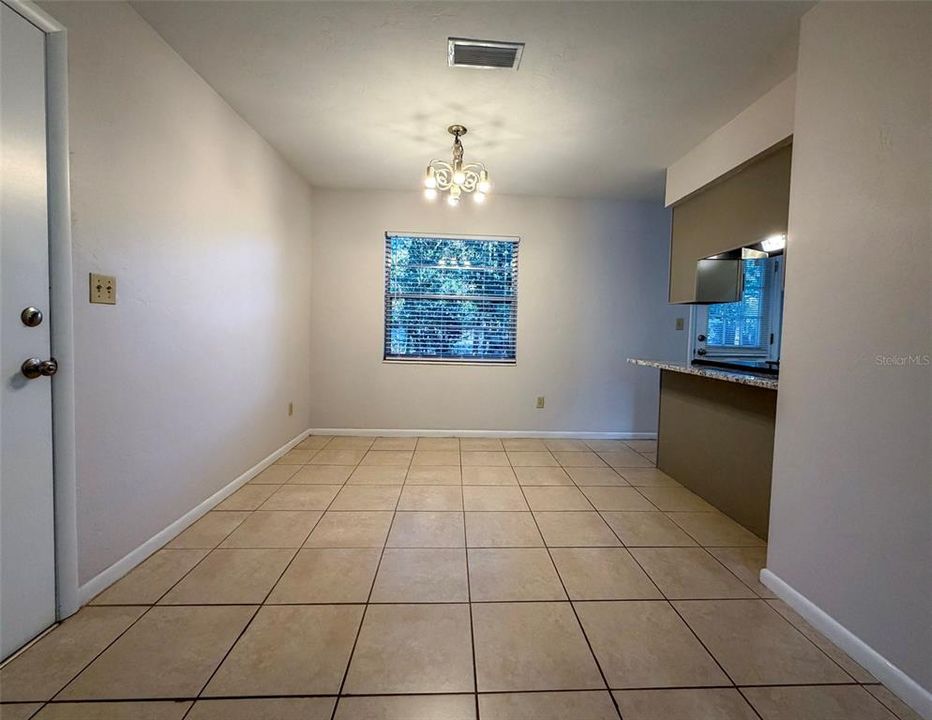 For Rent: $1,850 (3 beds, 2 baths, 1170 Square Feet)