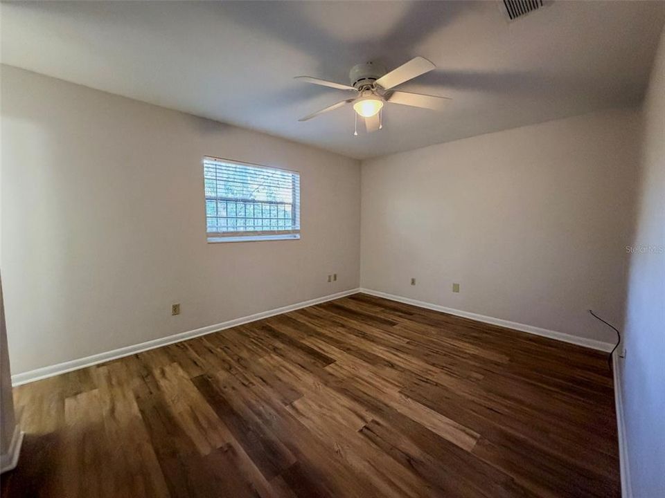 For Rent: $1,850 (3 beds, 2 baths, 1170 Square Feet)