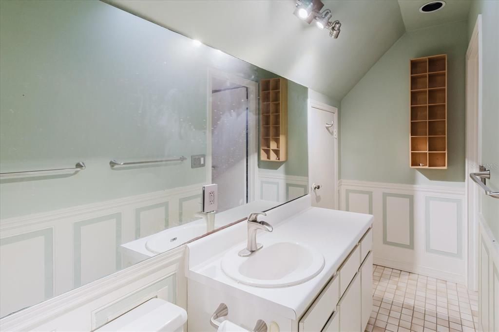 待售: $1,175,000 (6 贝兹, 5 浴室, 4502 平方英尺)