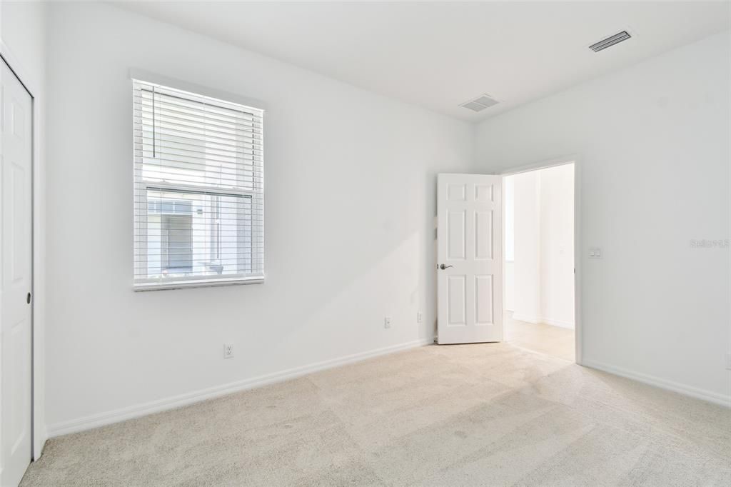 For Sale: $469,999 (2 beds, 2 baths, 1671 Square Feet)