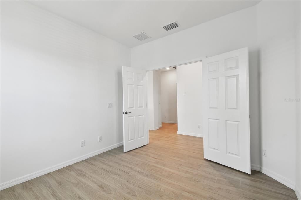 For Sale: $469,999 (2 beds, 2 baths, 1671 Square Feet)