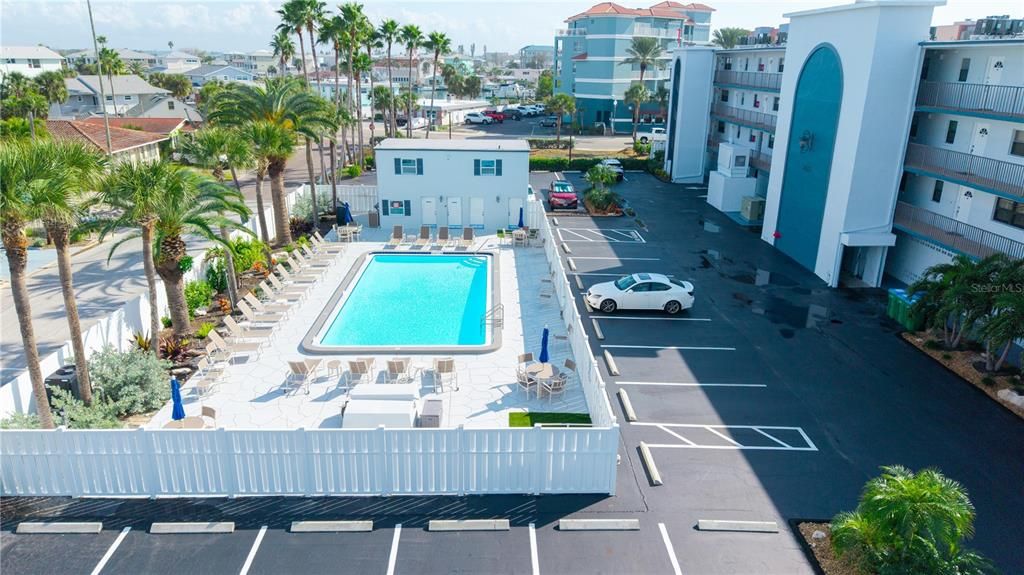 待售: $599,000 (2 贝兹, 2 浴室, 1175 平方英尺)