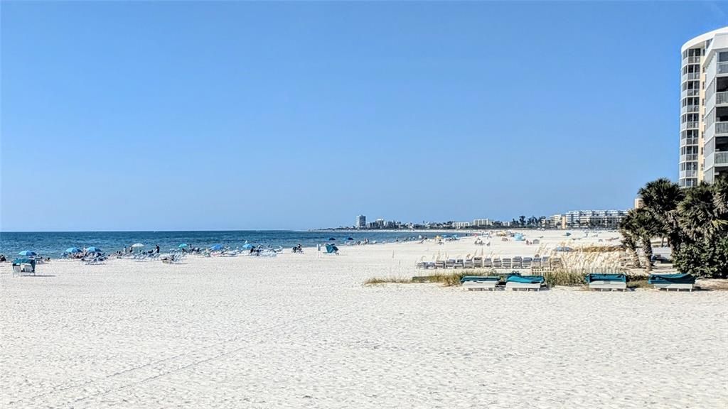 出租: $2,000 (2 贝兹, 1 浴室, 900 平方英尺)