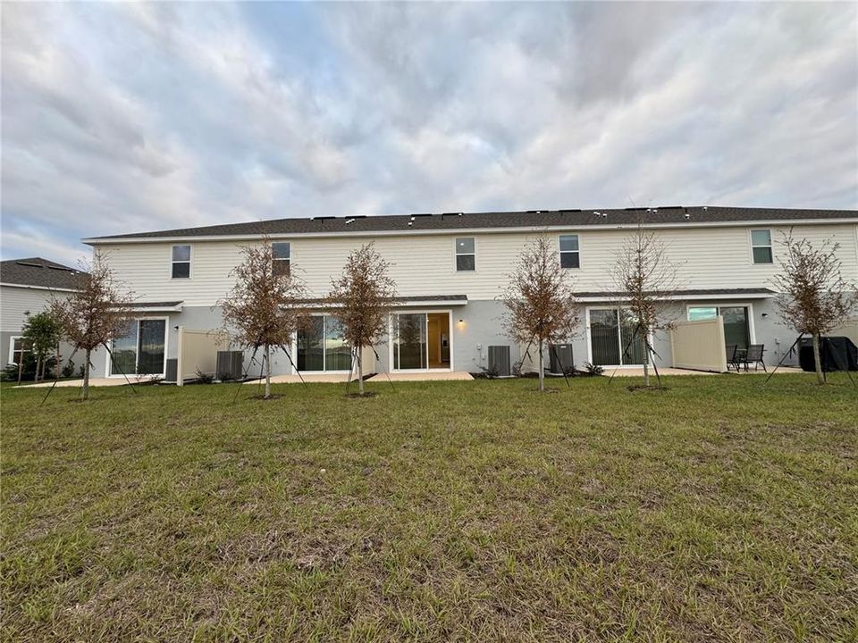 For Rent: $1,895 (3 beds, 2 baths, 1404 Square Feet)