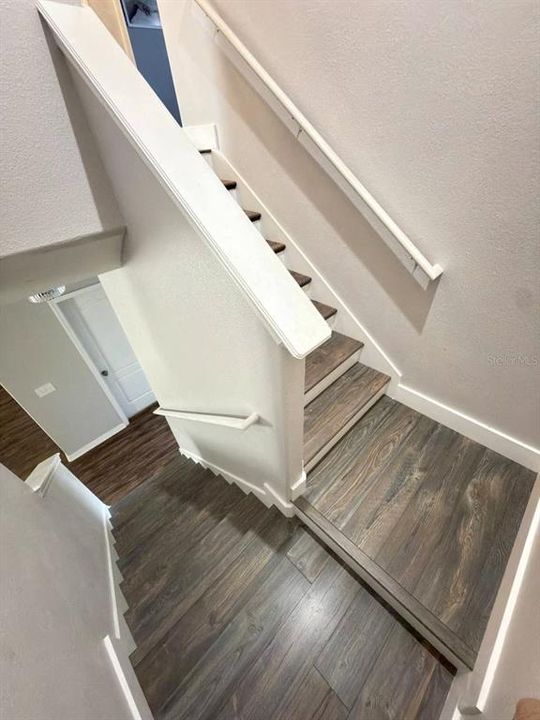 На продажу: $338,988 (3 спален, 2 ванн, 1717 Квадратных фут)